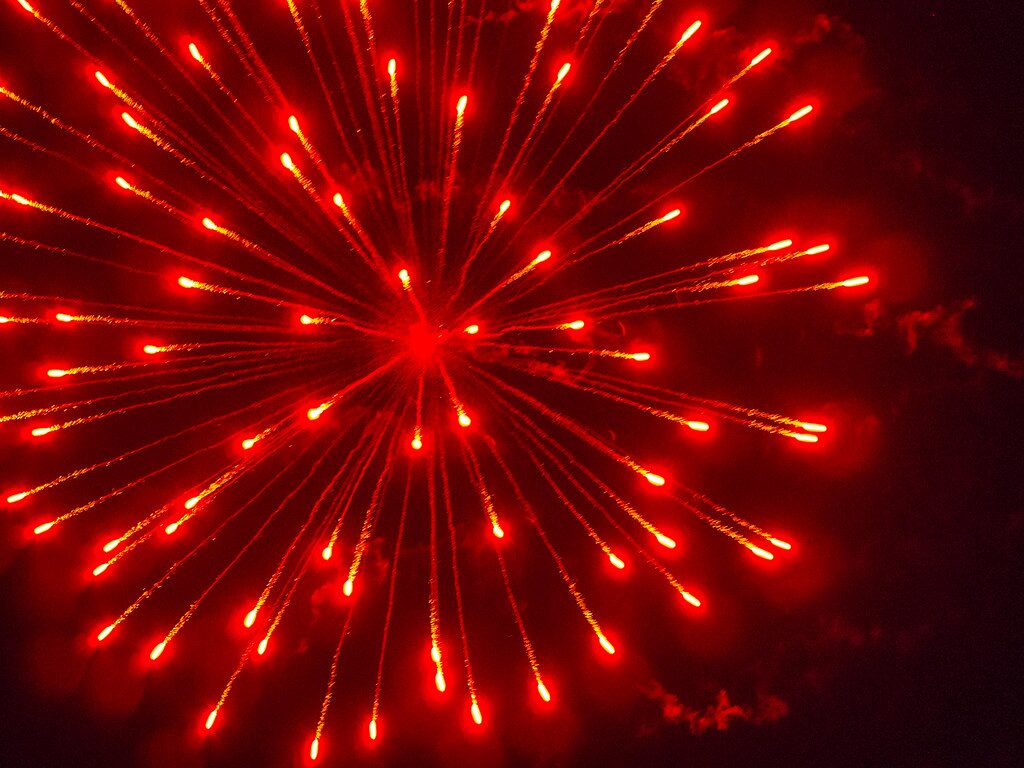 Feuerwerk um Mitternacht